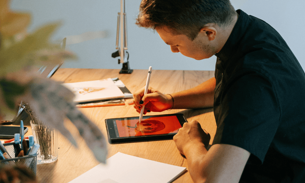 Course Image for Graphic Design Intermediate with Adobe Photoshop